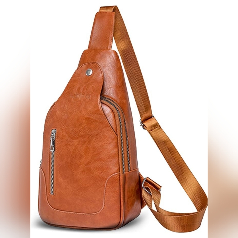 NWOT Edith qi Sling Crossbody